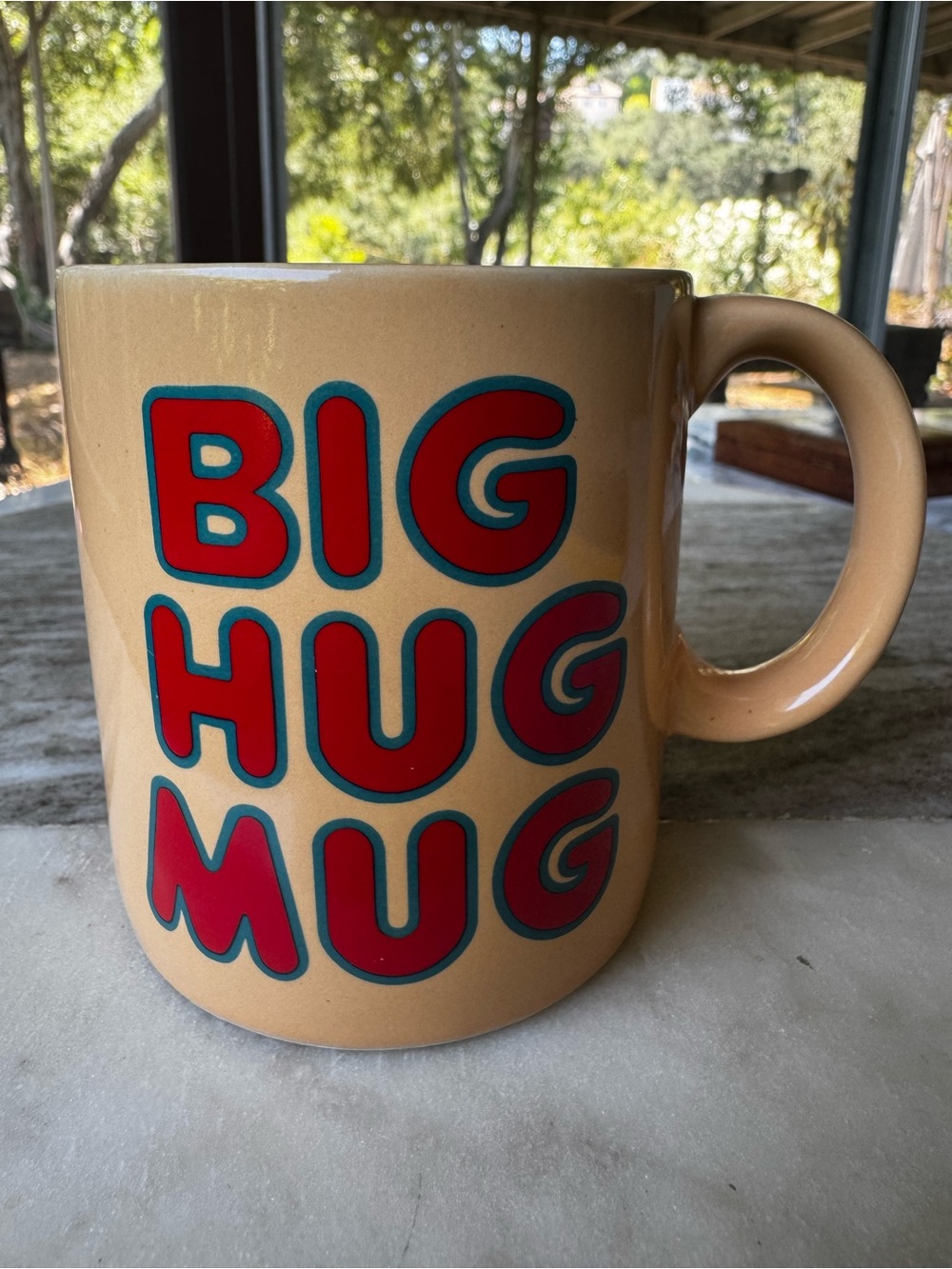 Vintage 1980s Big Hug Mug, featured on True Detective